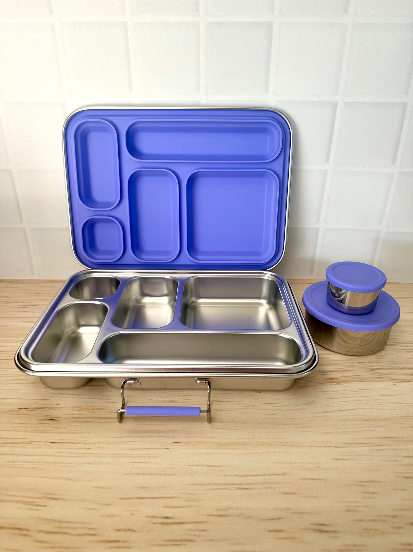 Wattlebox Five - Stainless Steel Lunchbox + two tubs